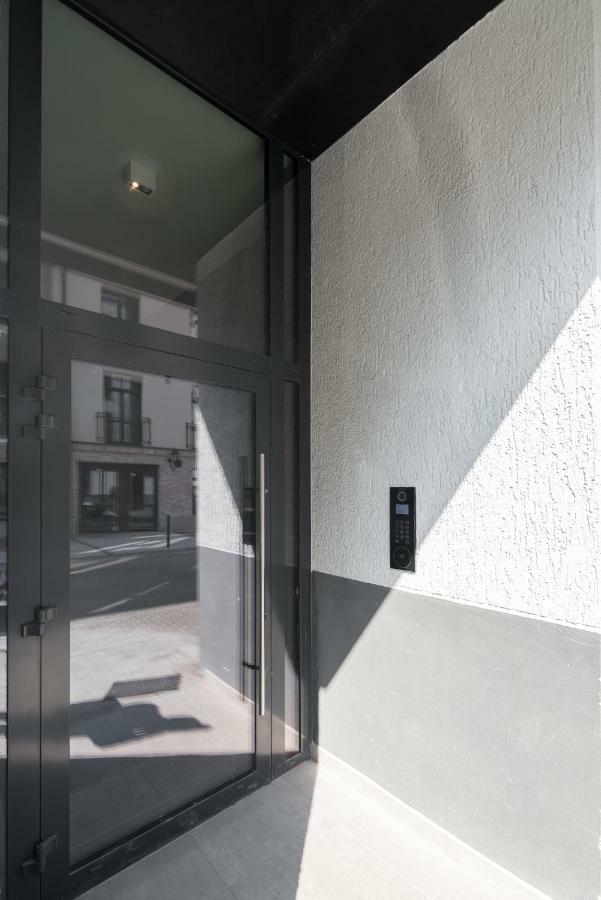 Happy Inn Studio Historic Center, Self Check-In, Ac, Parking In The Undergrnd Garage, فيلنيوس المظهر الخارجي الصورة